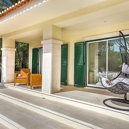 Villa Vale Do Garrao Sleeps 6 With Pool And Air Con Vale do Lobo