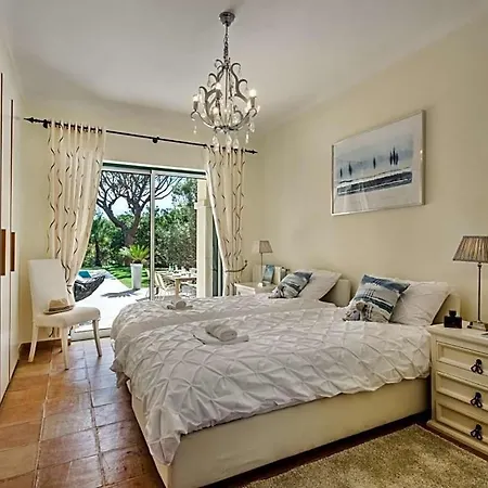 Vale Do Garrao Sleeps 6 With Pool And Air Con *