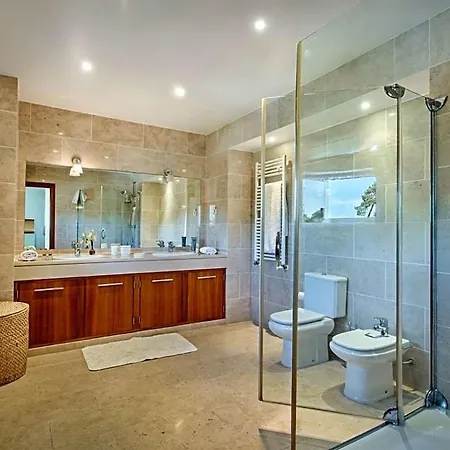 Vale Do Garrao Sleeps 6 With Pool And Air Con *